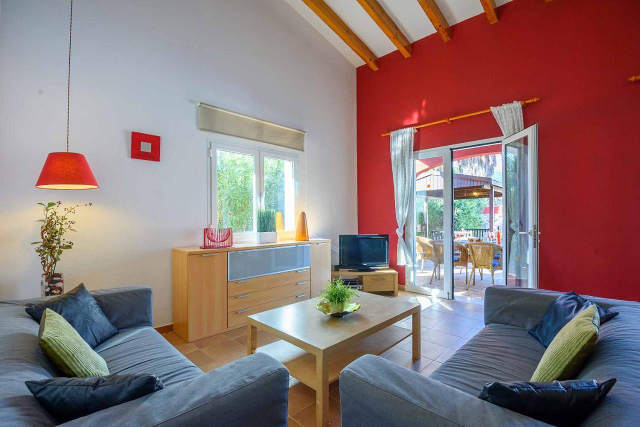 Villa Paula Cala En Porter  外观 照片