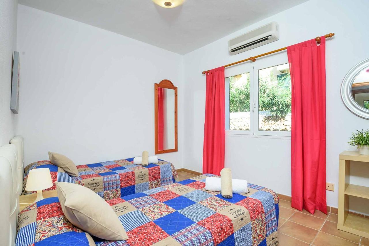 Villa Paula Cala En Porter  外观 照片